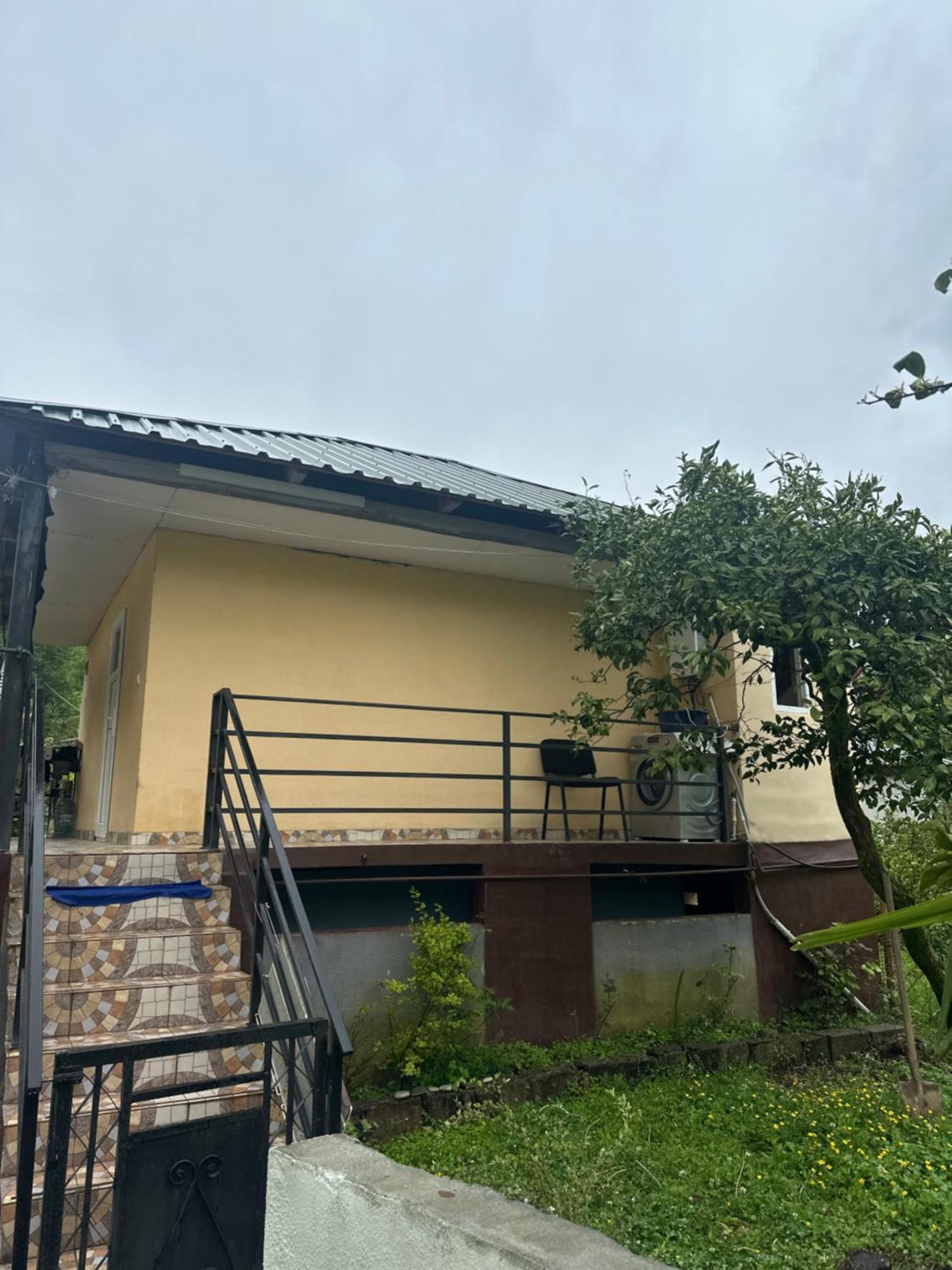Nita House Hotel Batoemi Buitenkant foto